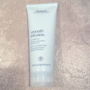 Aveda Smooth Infusion Conditioner 6.7fl oz. or 200 ml. NWOT. Full size.